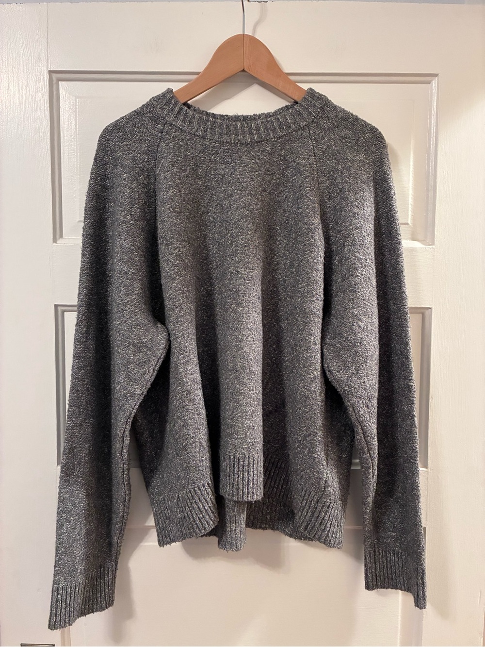 Abercrombie & Fitch Heather Gray Crewneck Oversized Sweater Women’s Medium